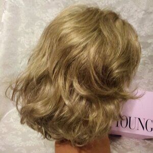 Paula Young Rosalie Wig Color Mocha Frosted 24/14